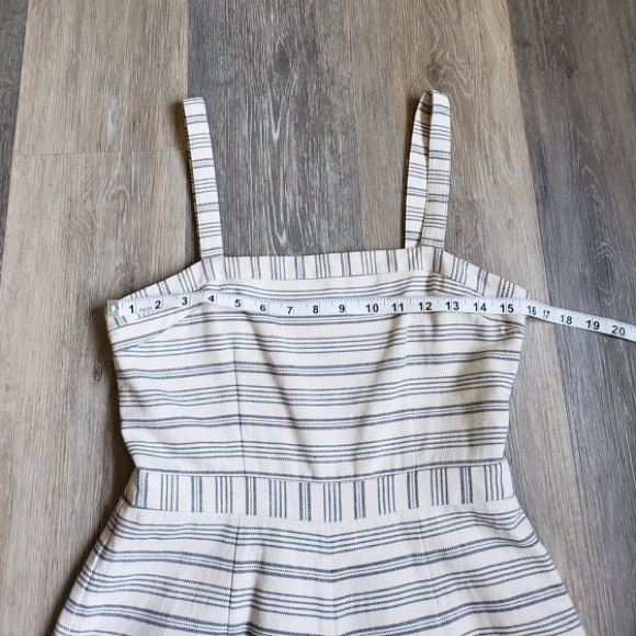 Cute romper - Picture 3 of 9